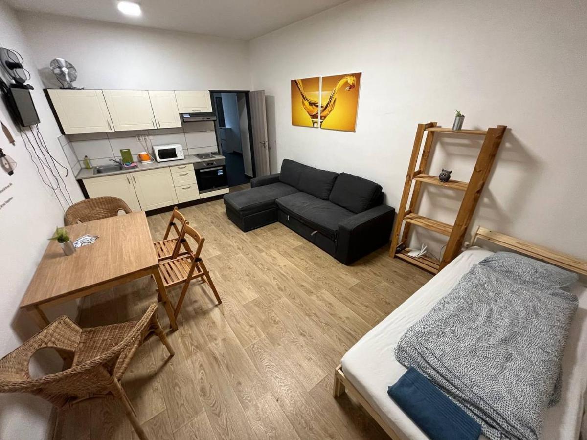 Apartmans In The Center With Privat Parking Apartment Brno Exterior foto